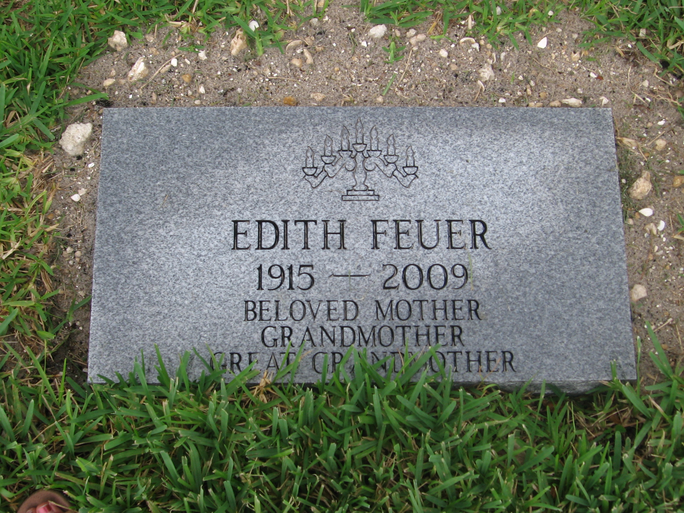 Edith Feuer