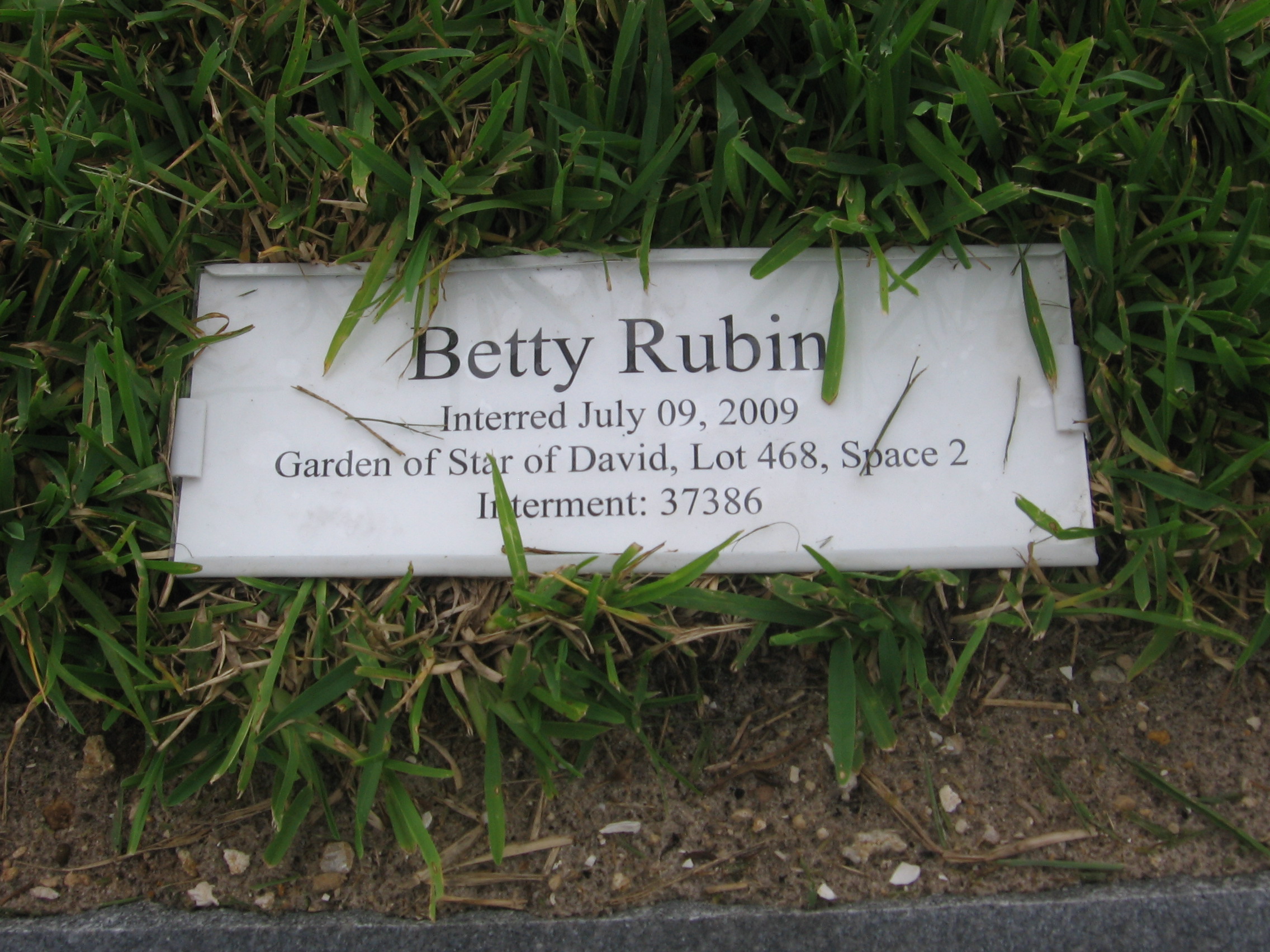 Betty Rubin