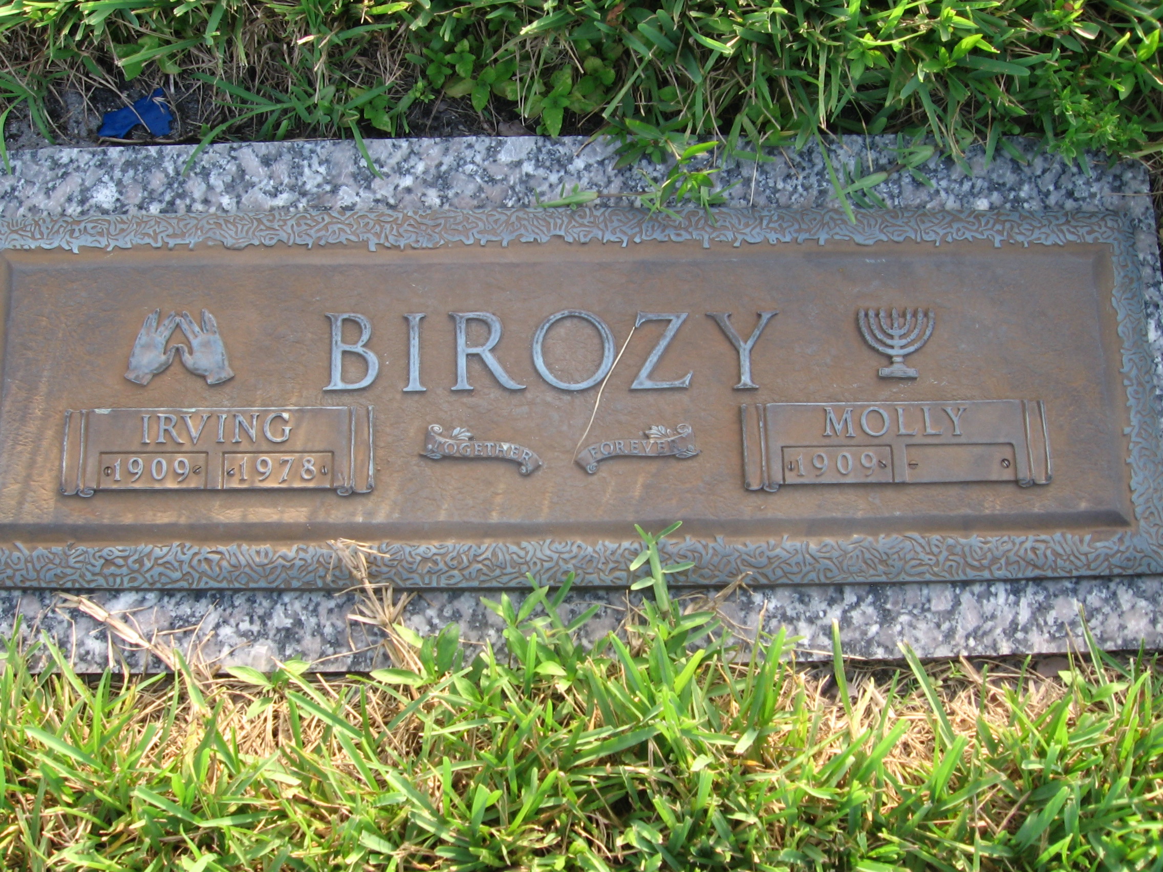 Molly Birozy