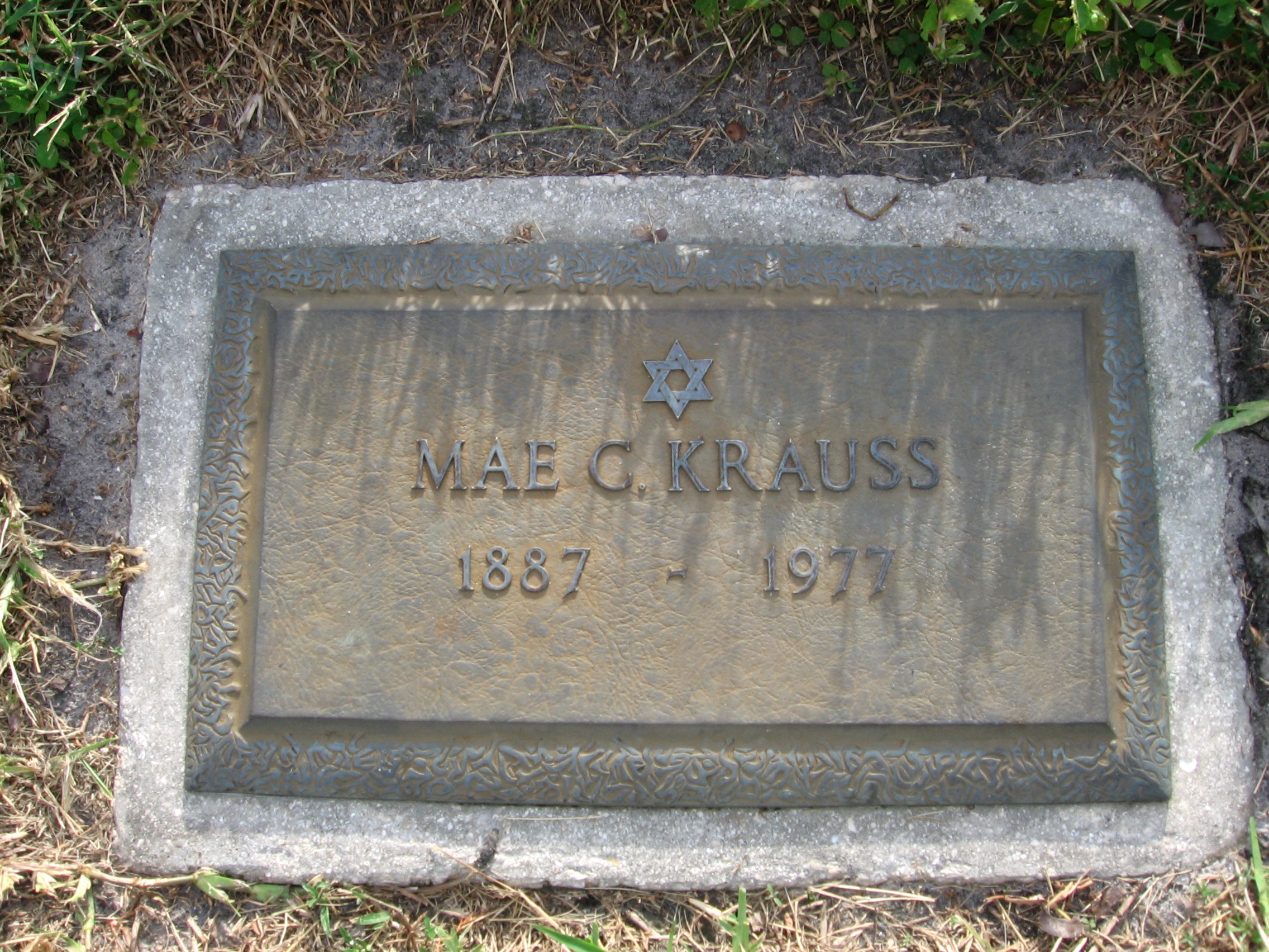 Mae G Krauss