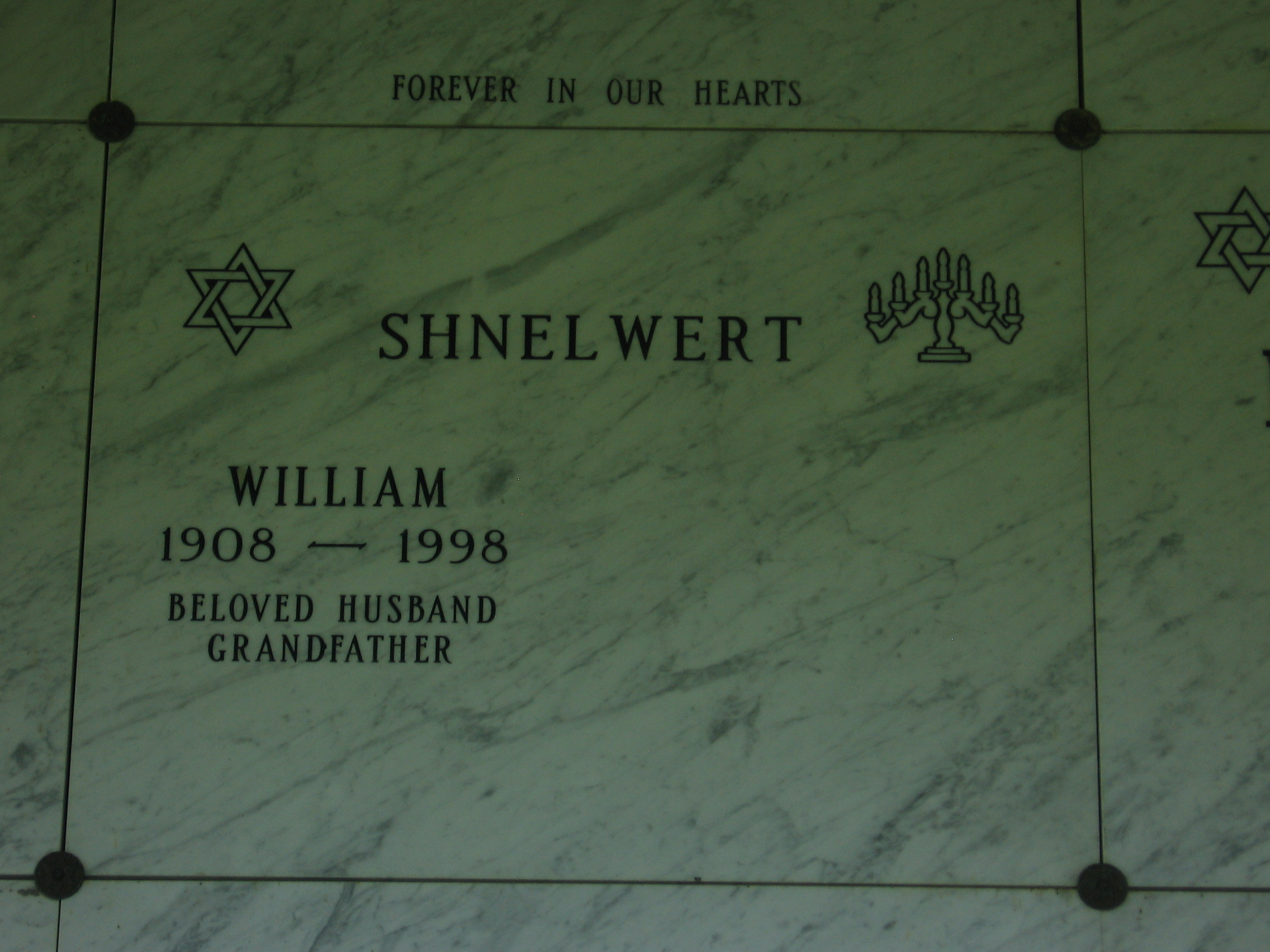 William Shnelwert