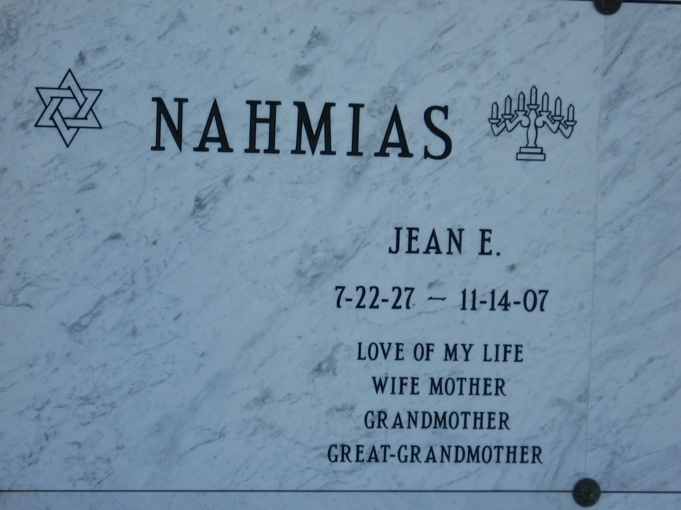 Jean E Nahmias