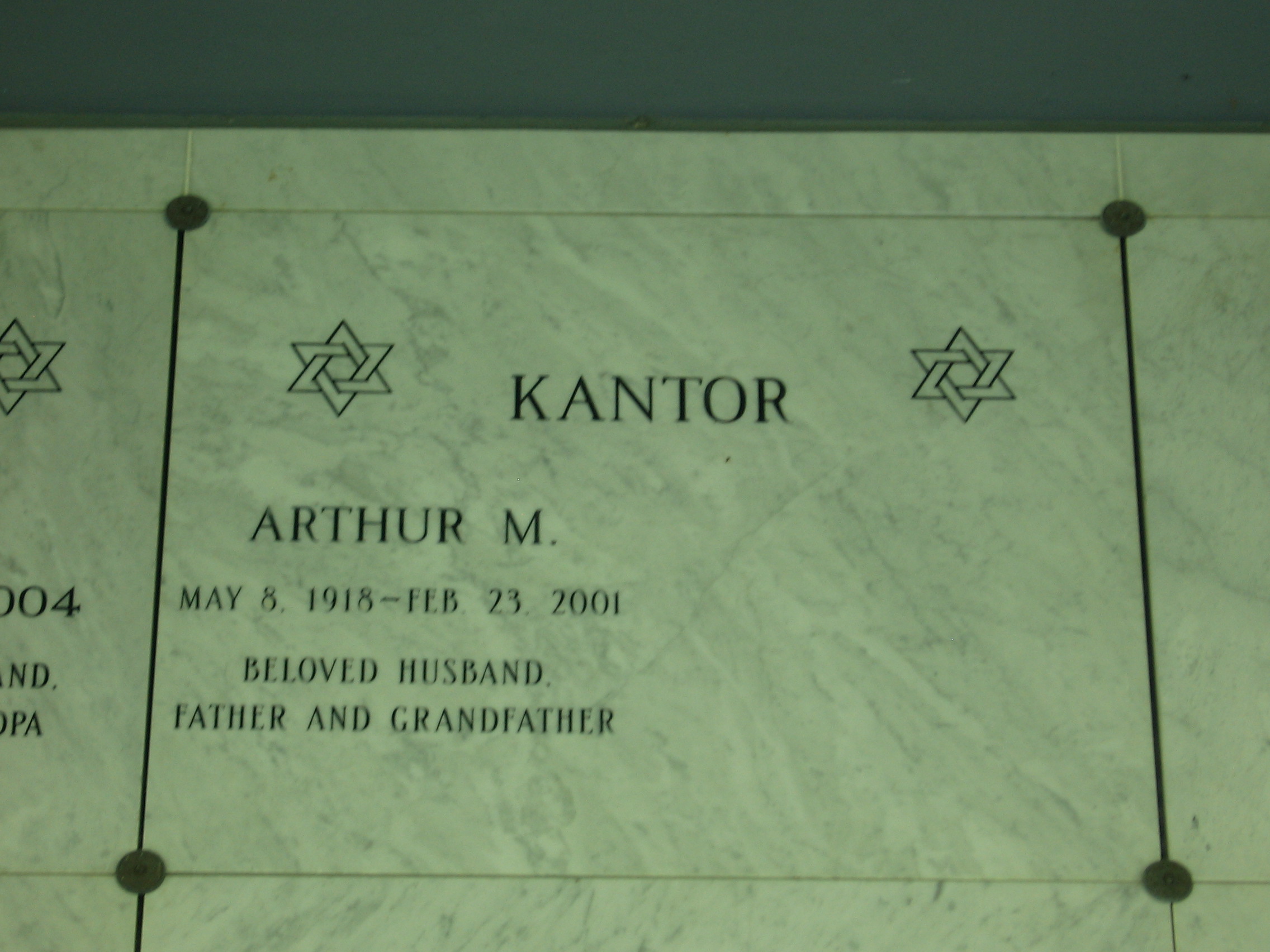 Arthur M Kantor