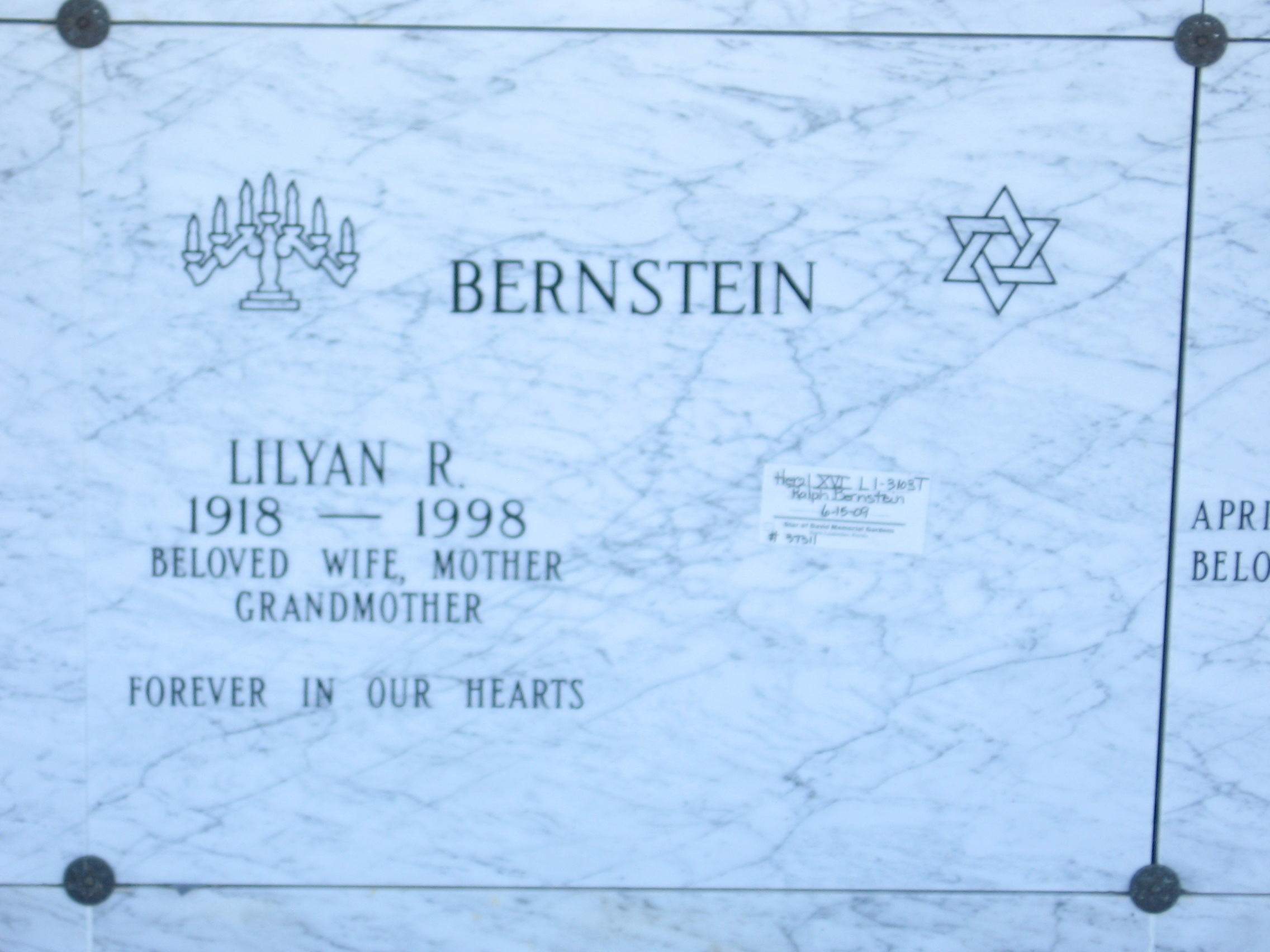 Lilyan R Bernstein