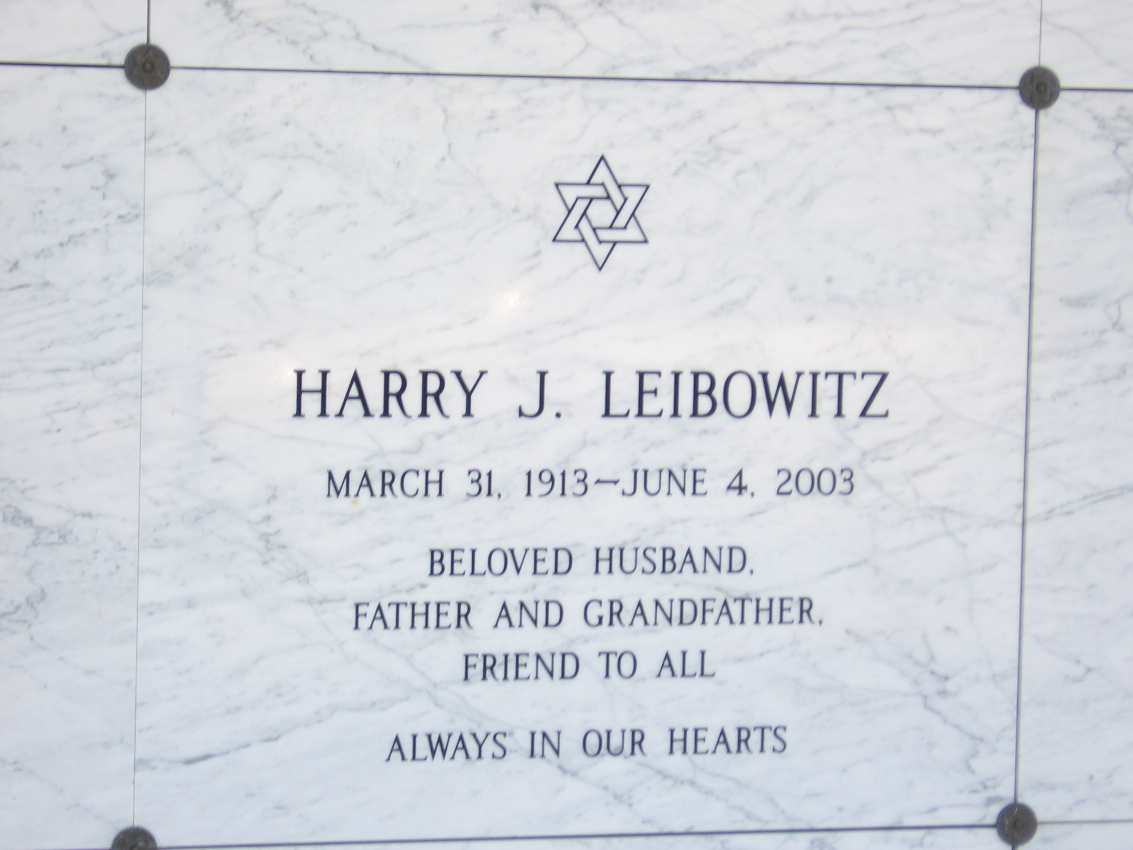 Harry J Leibowitz
