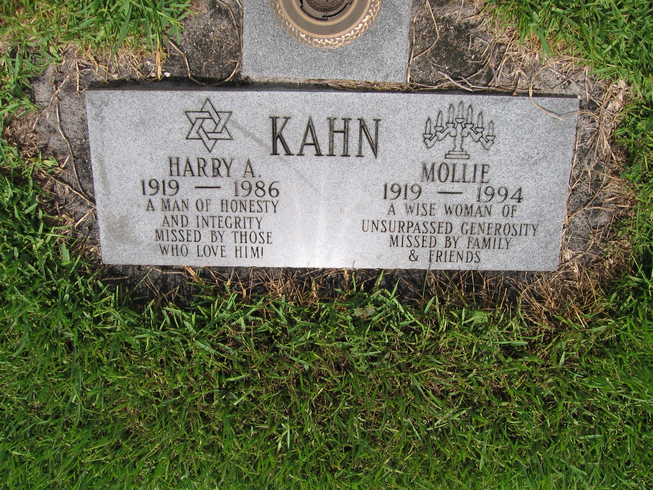 Harry A Kahn