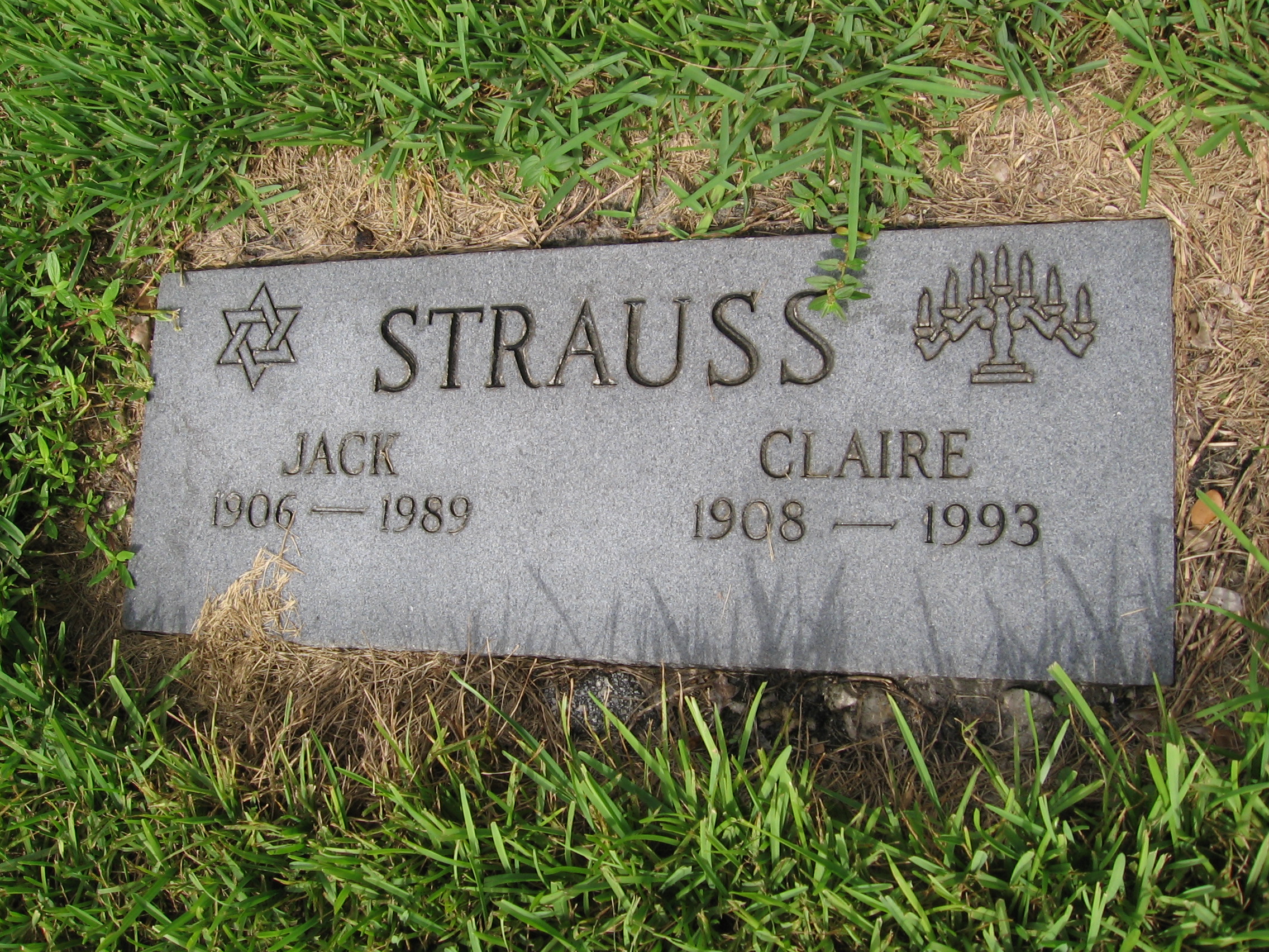 Claire Strauss