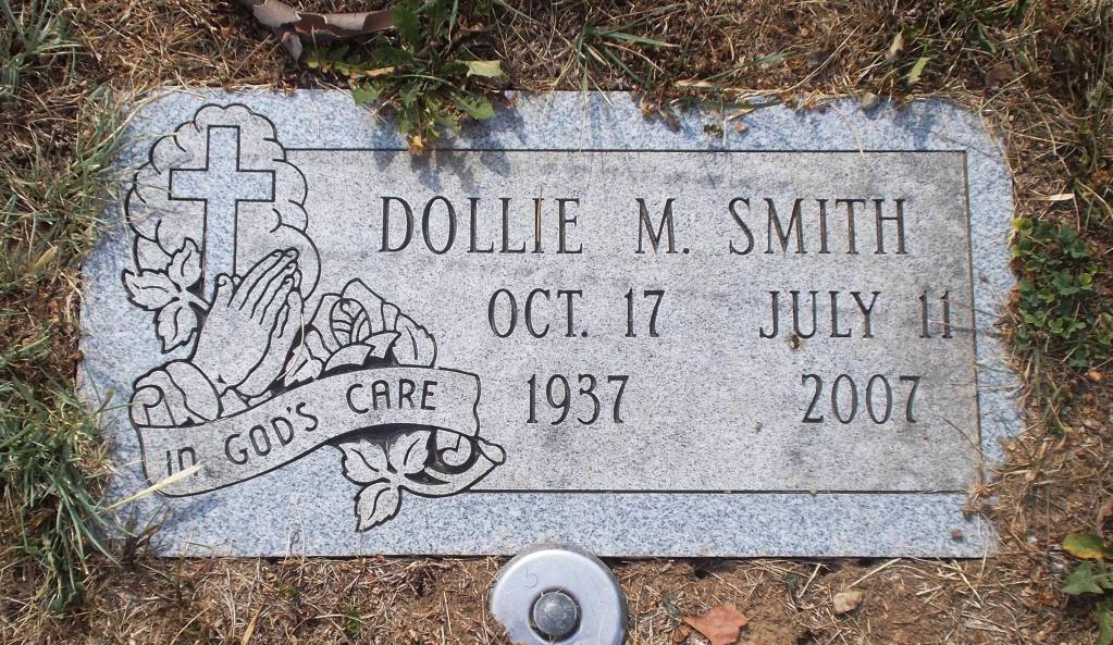 Dollie M Smith