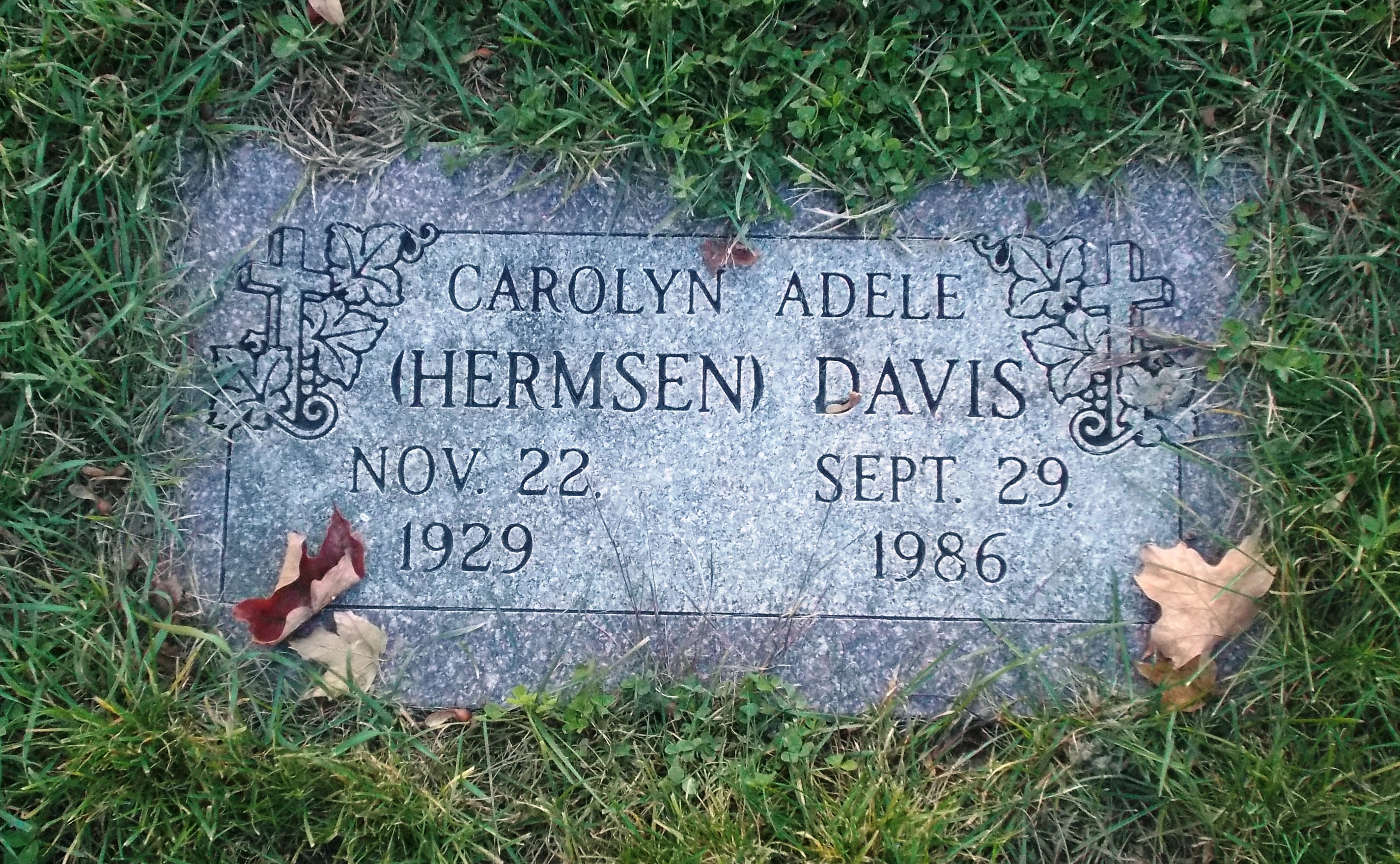 Carolyn Adele Hermsen Davis