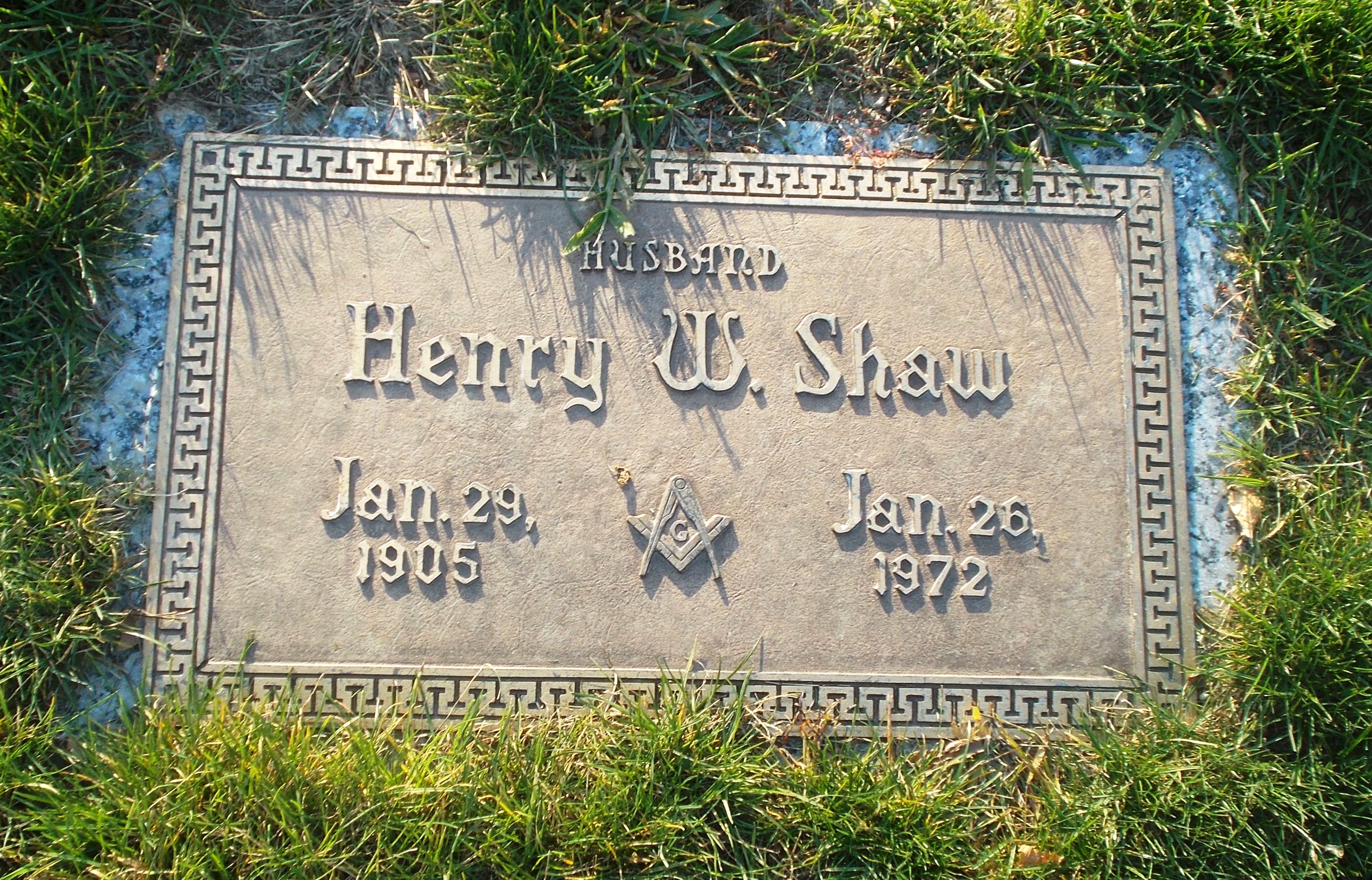 Henry W Shaw