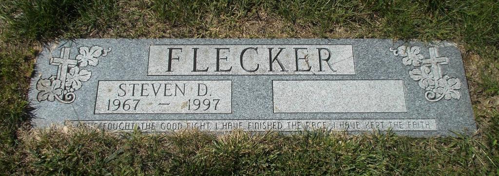 Steven D Flecker