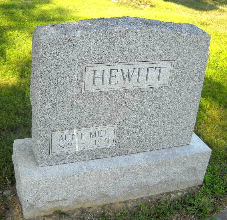Aunt Met Hewitt