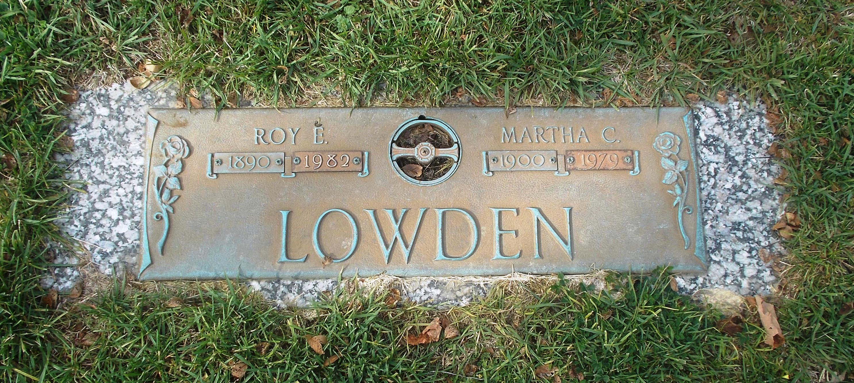 Roy E Lowden