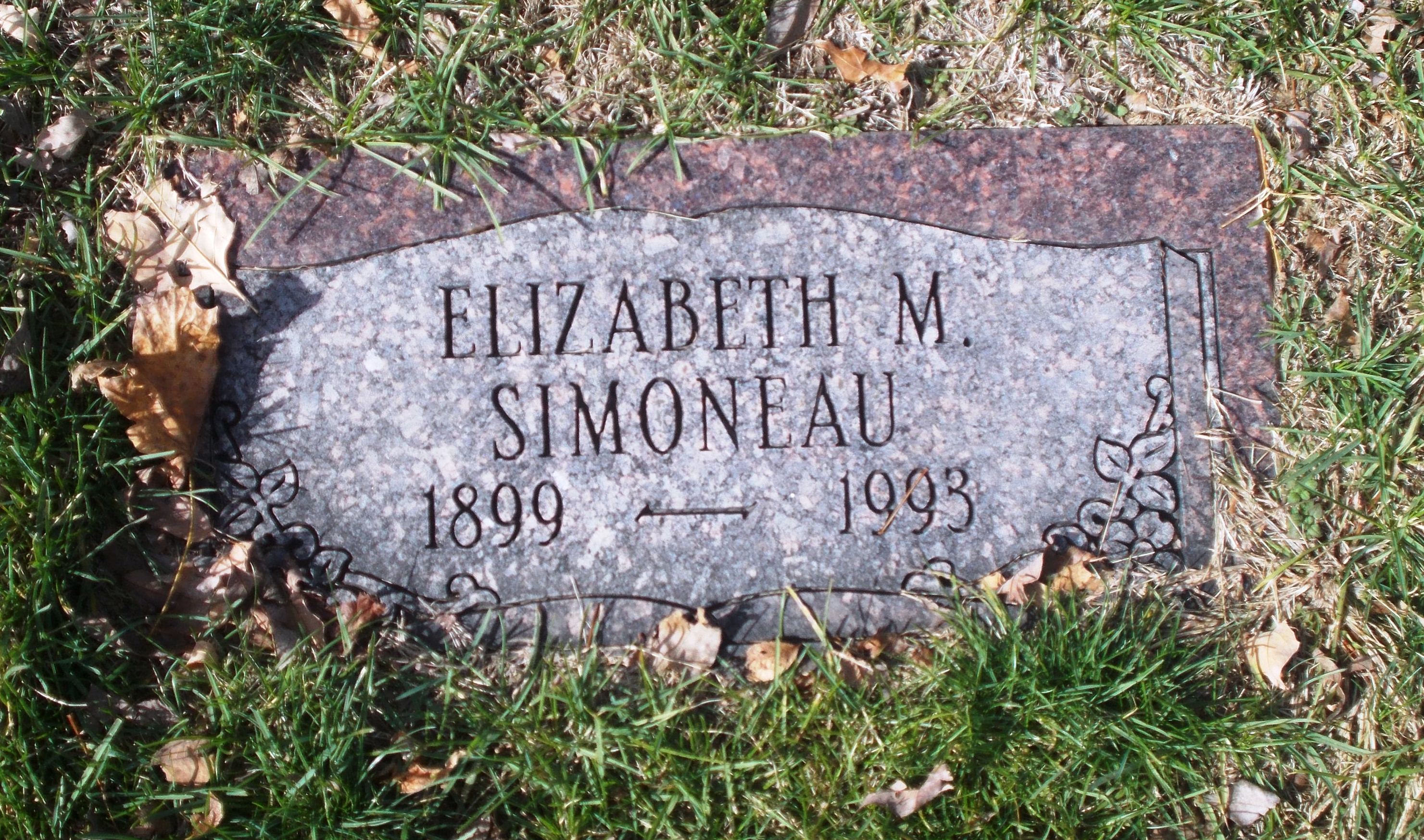 Elizabeth M Simoneau