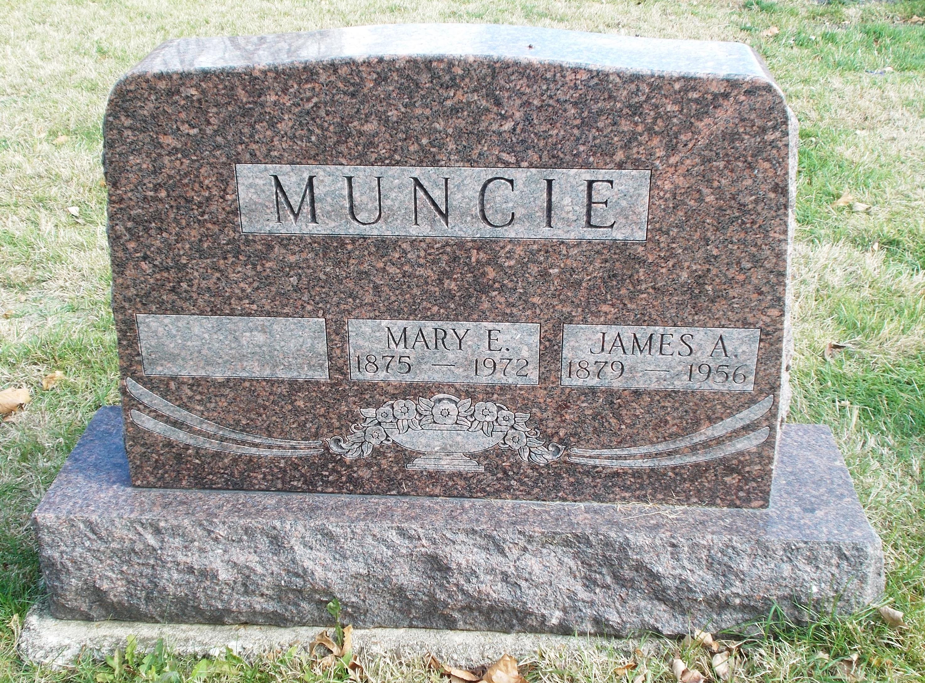 James A Muncie