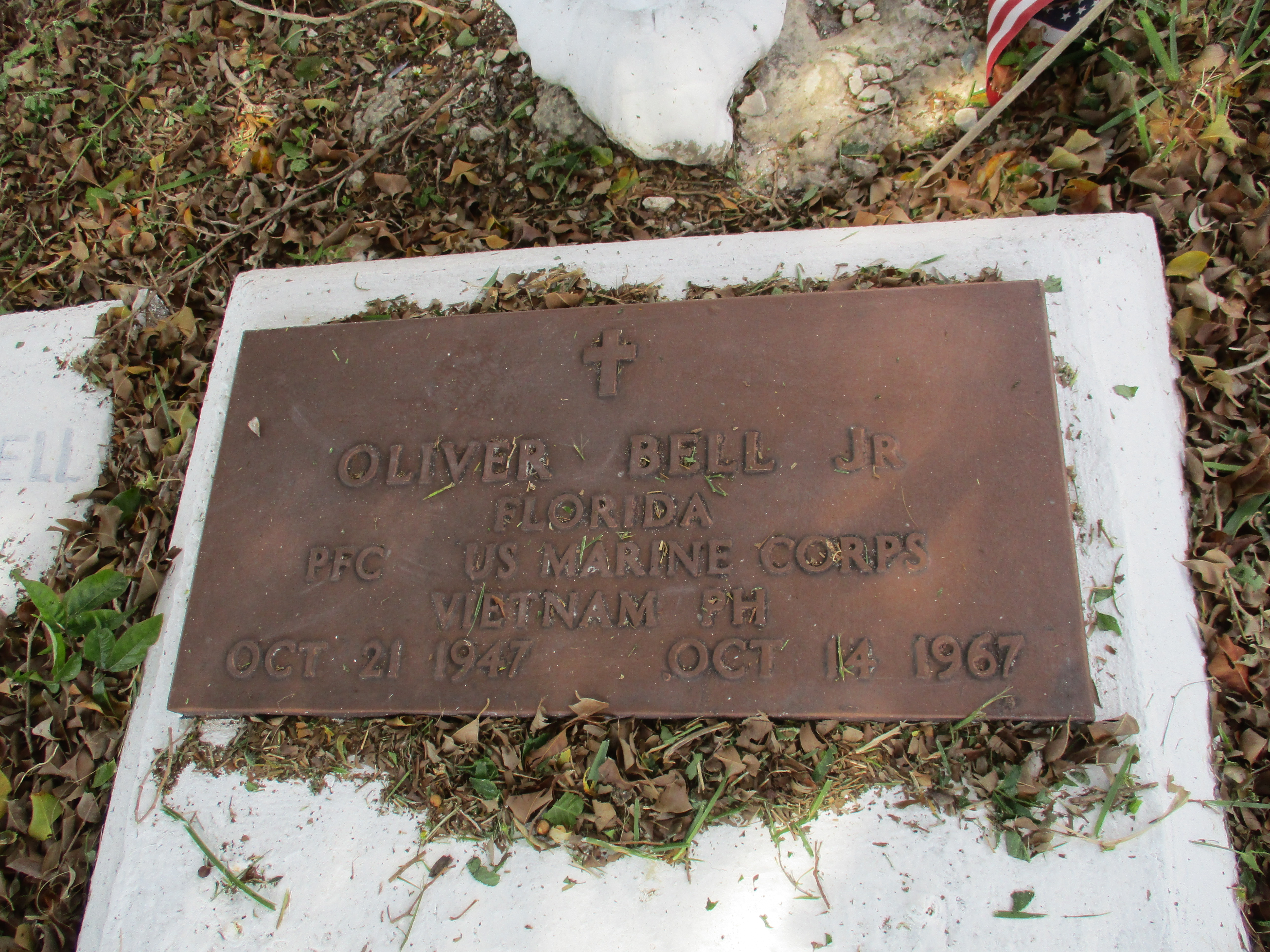 Oliver Bell, Jr