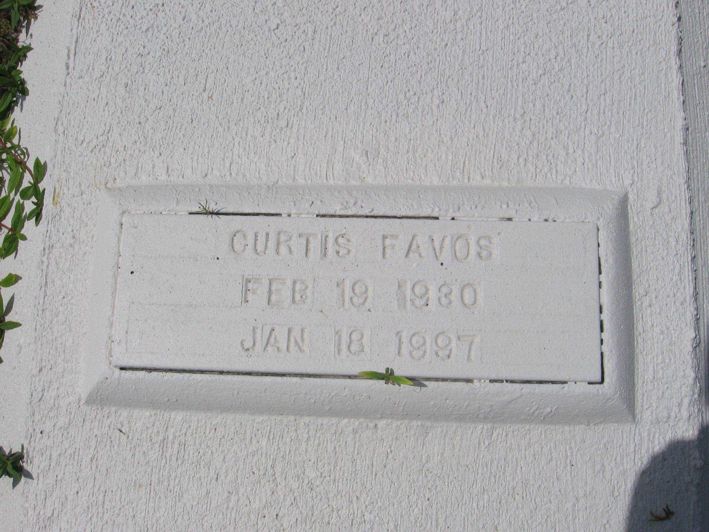Curtis Favos