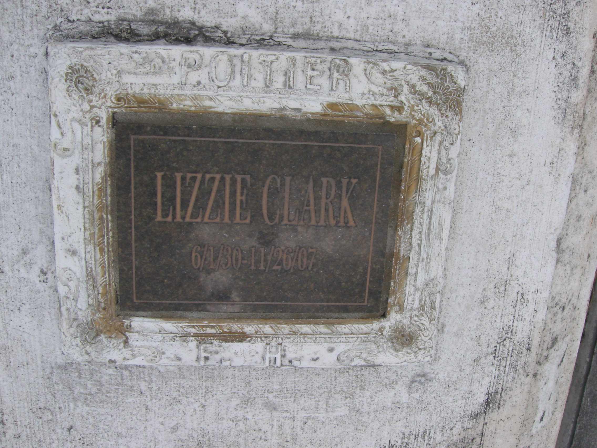 Lizzie Clark
