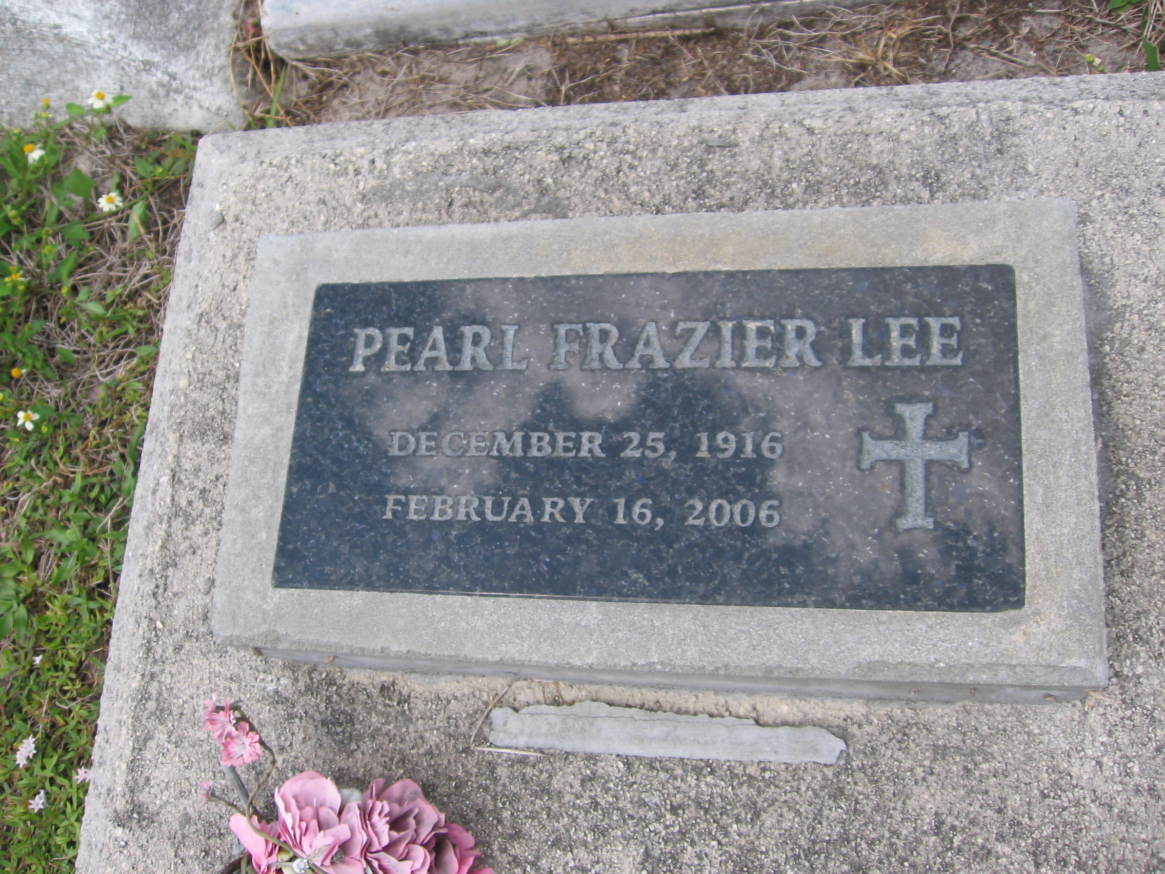 Pearl Frazier Lee