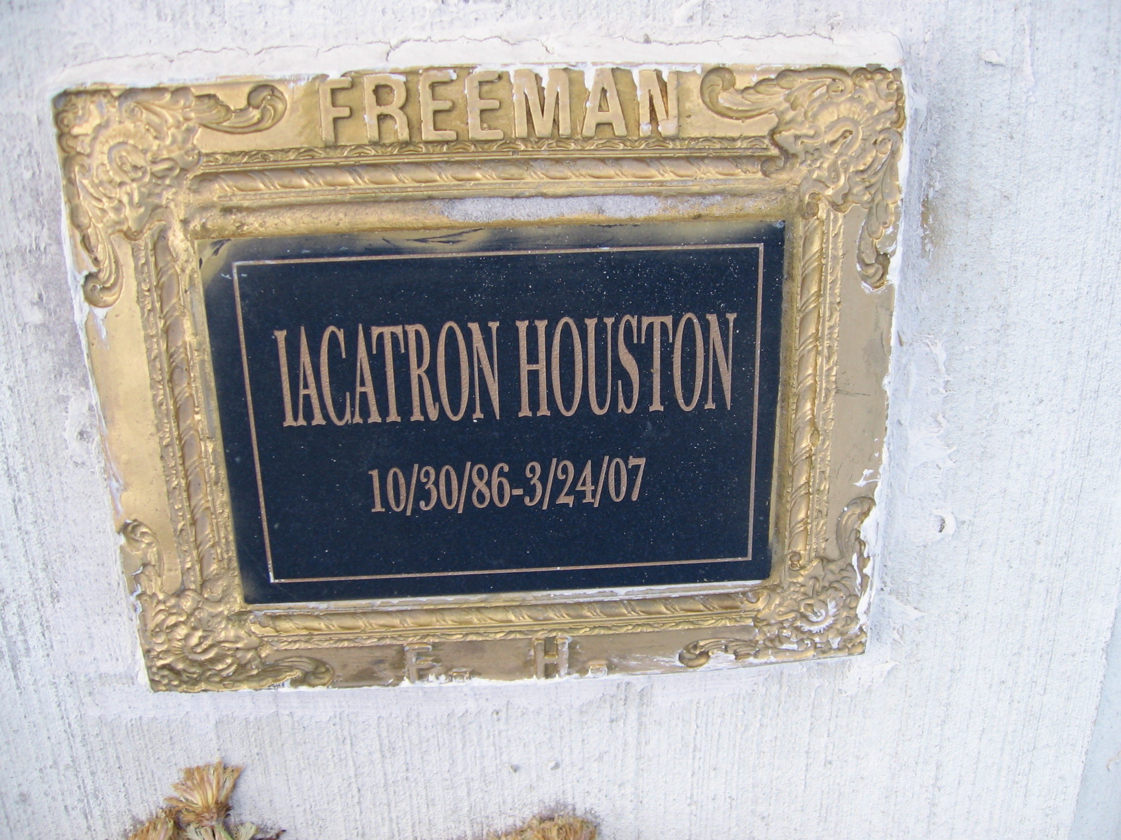 Iacatron Houston