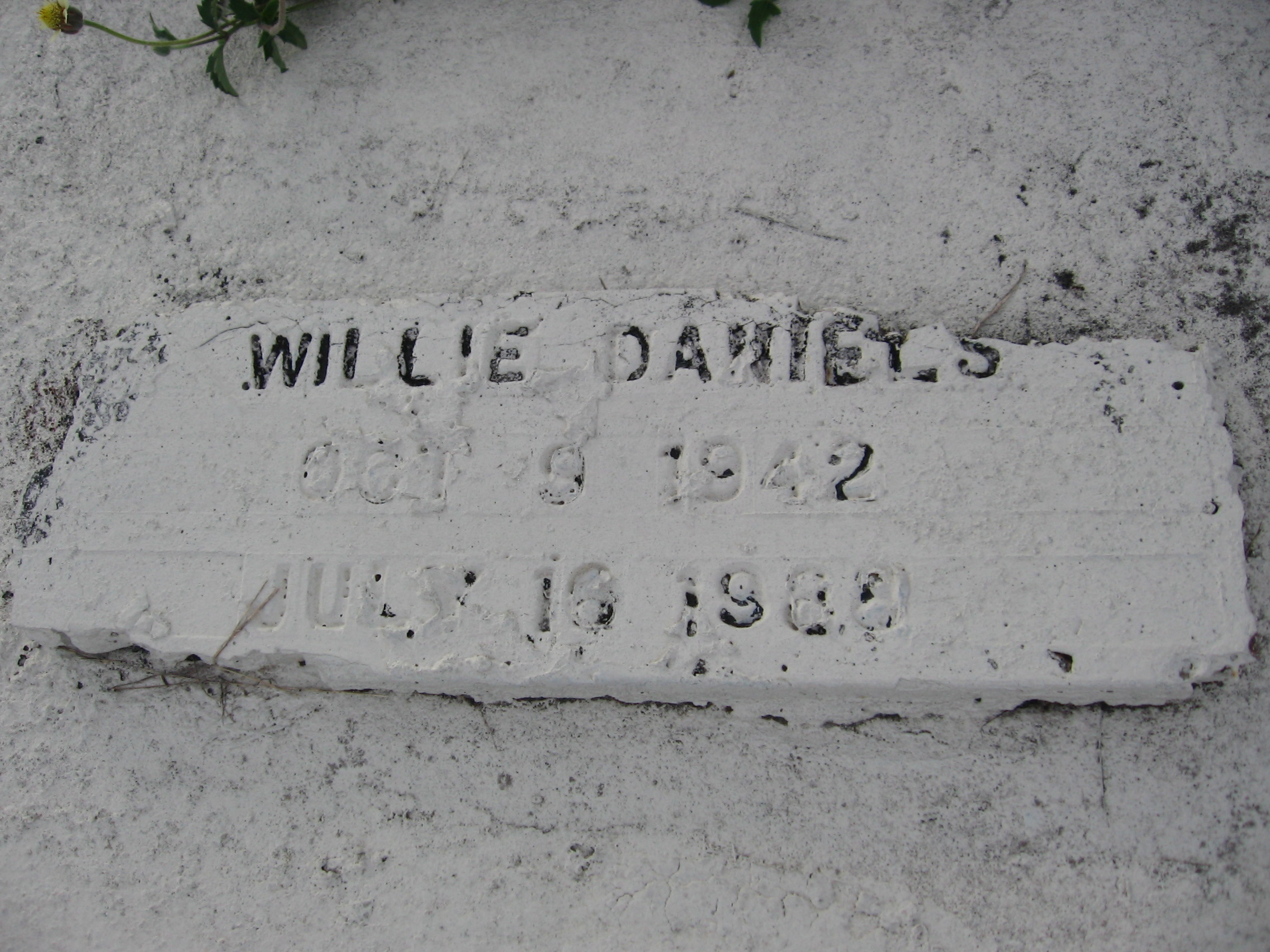 Willie Bee Daniels