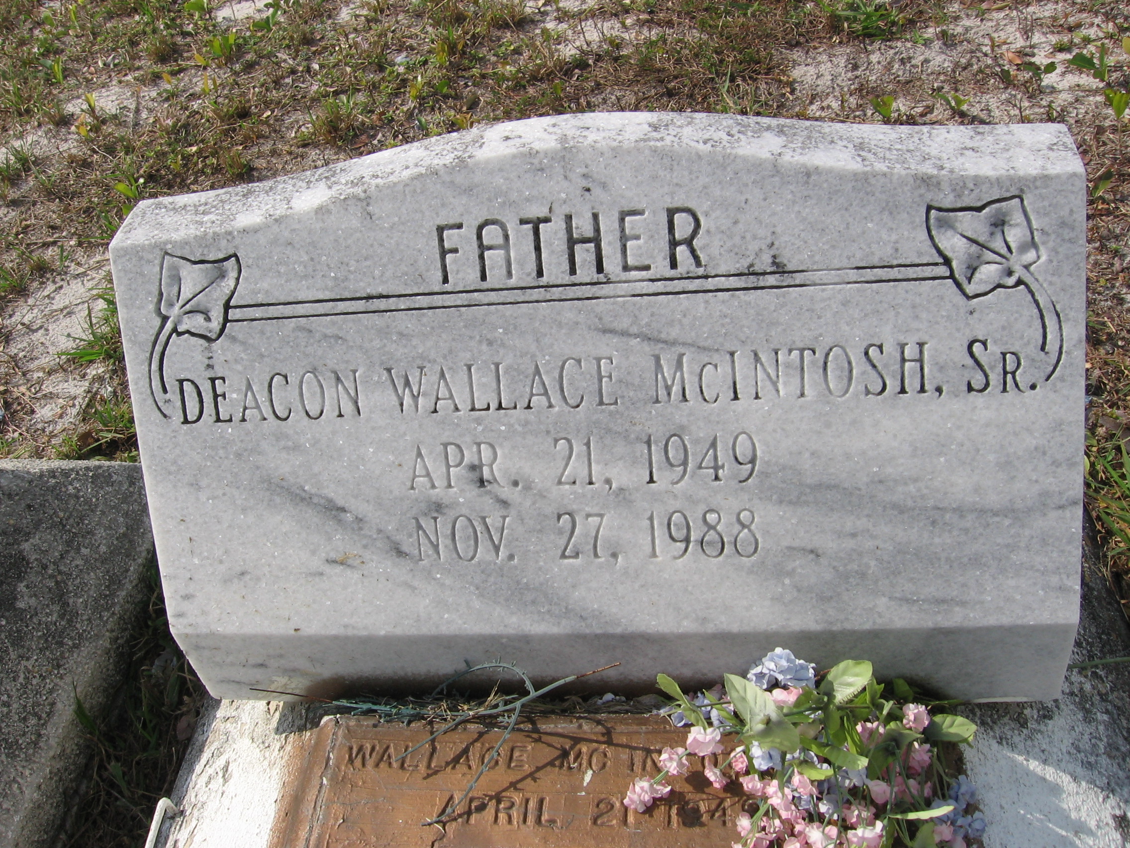 Deacon Wallace McIntosh, Sr