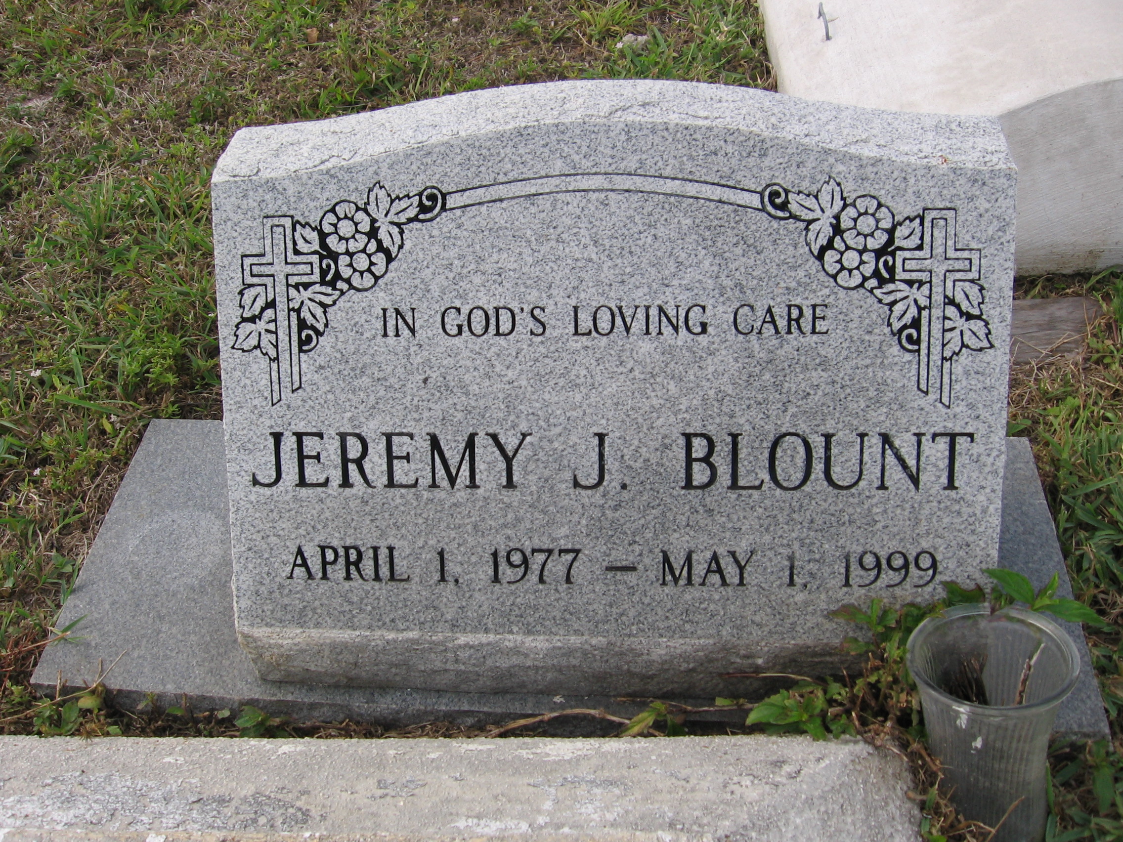 Jeremy J Blount