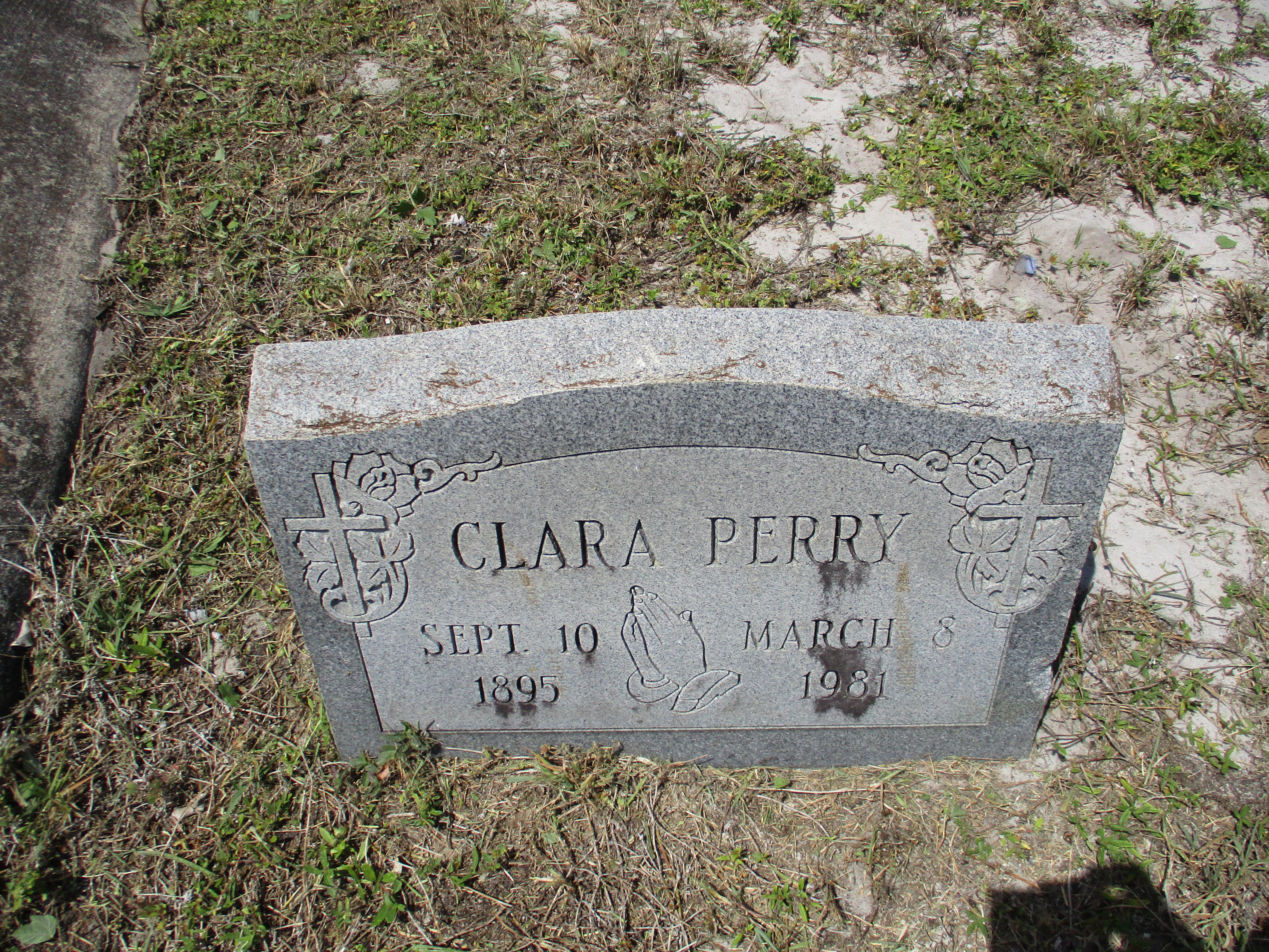 Clara Perry